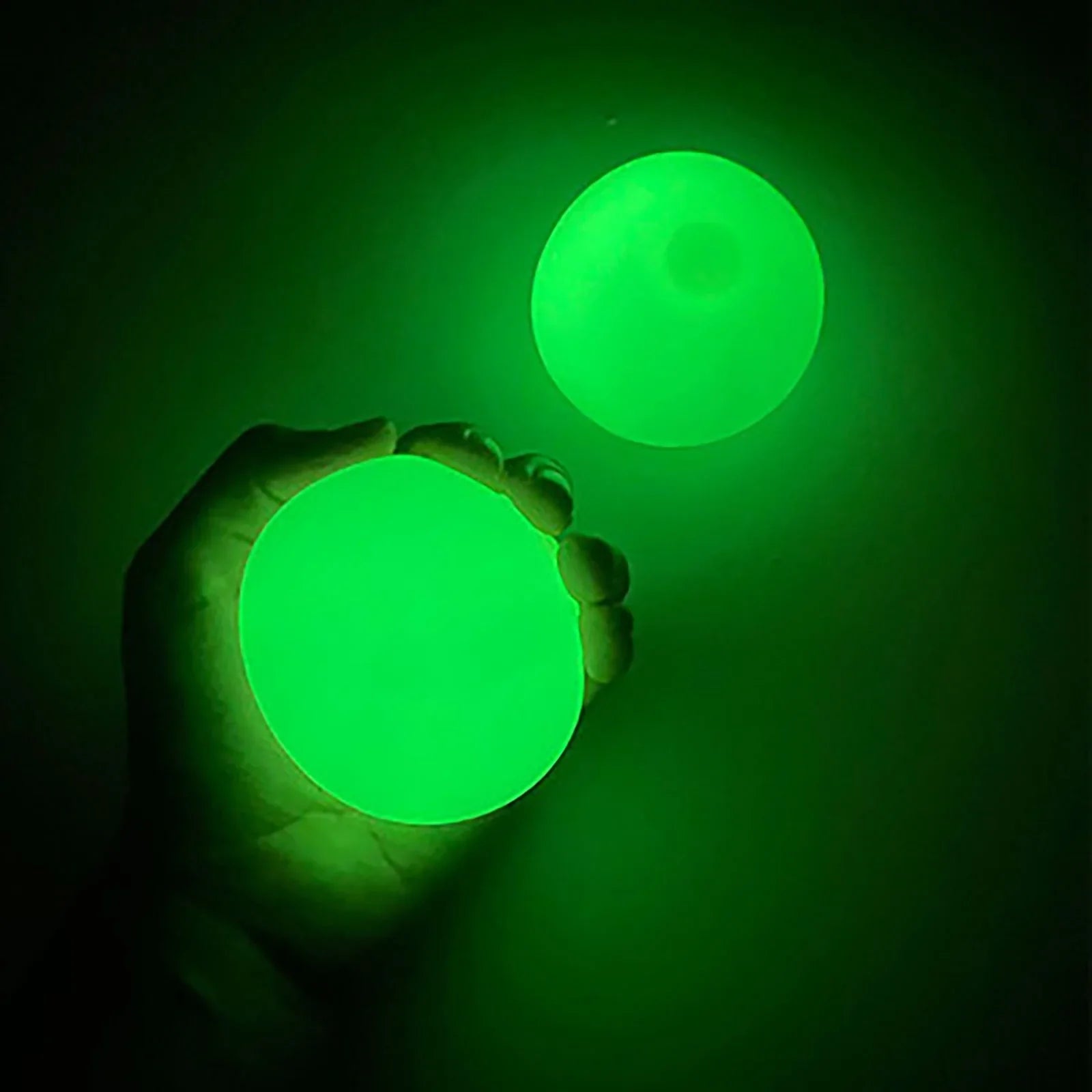 L&Rs Sticky Glow Balls